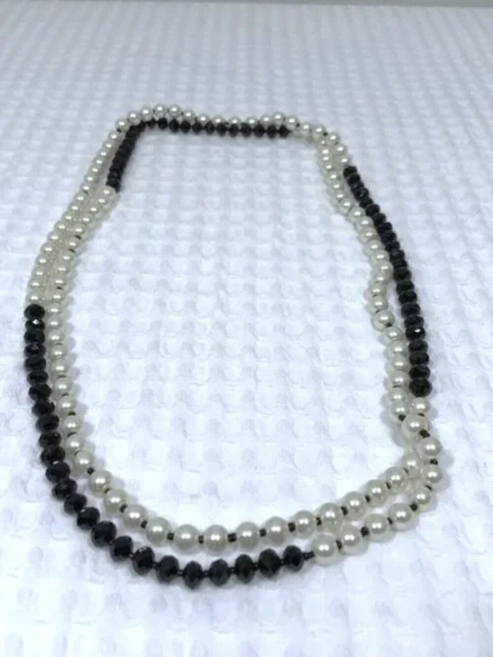 Black and White Faux Pearl Strand Necklace - Picture 3 of 3